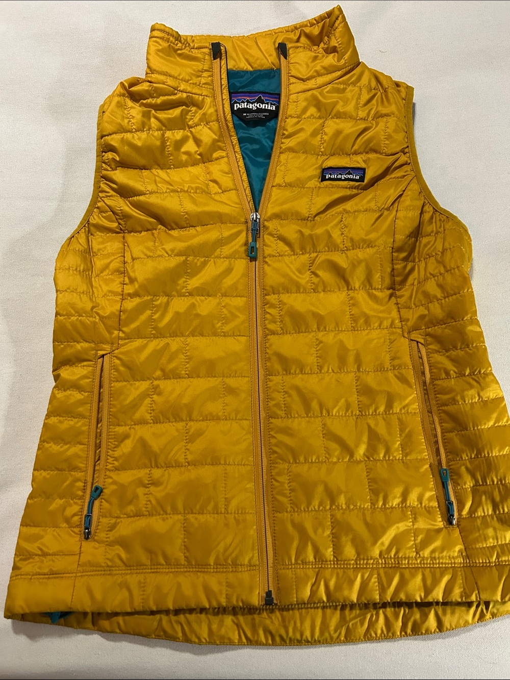 Patagonia Yellow Quilted Lightweight Women's Vest